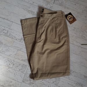 Mens woolrich kahki pants. 36 34. Nwt